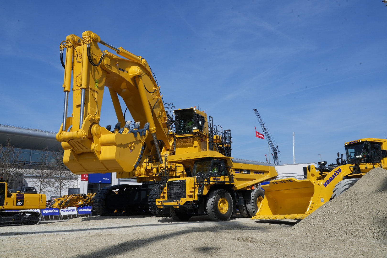 Trevi Benne SpA prsente la nouvelle cisaille CS 30 Shark Shear au salon Bauma
